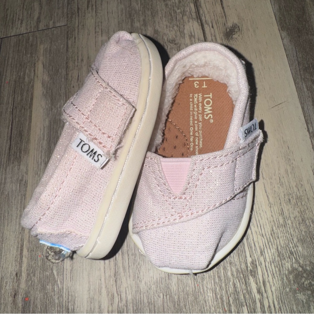 TOMS Light Pink Baby Shimmer Shoes - Picture 9 of 11